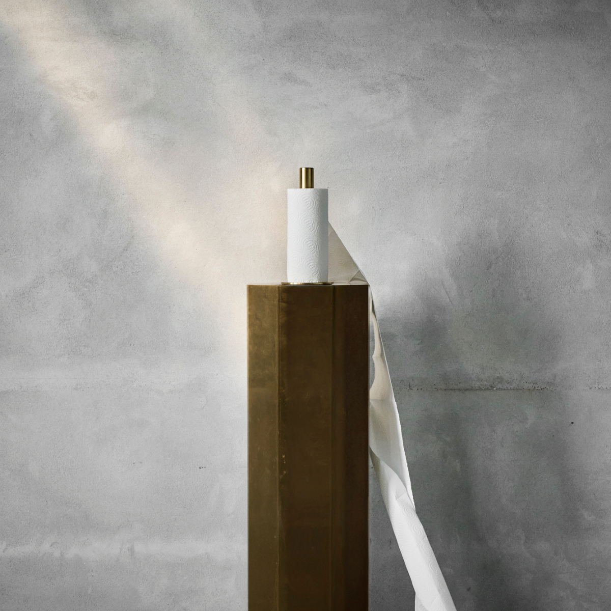 Kitchen roll holder, brushed brass